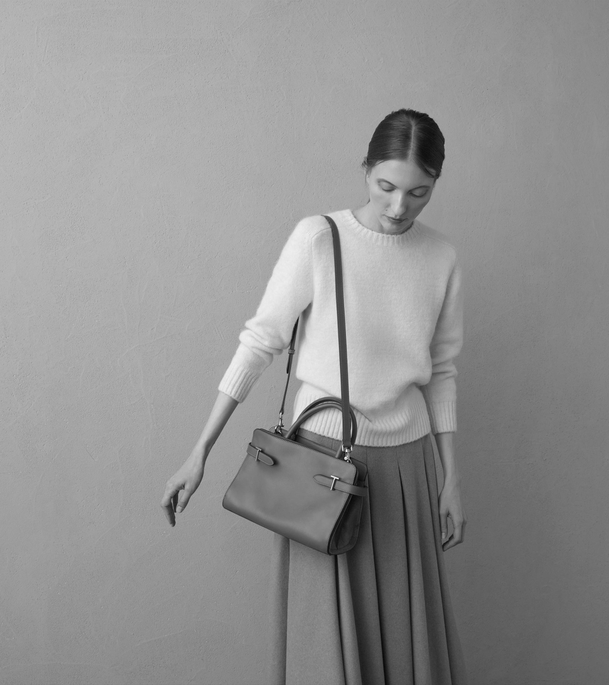 Sac à main moyen modèle Emie en cuir lisse et nubuck