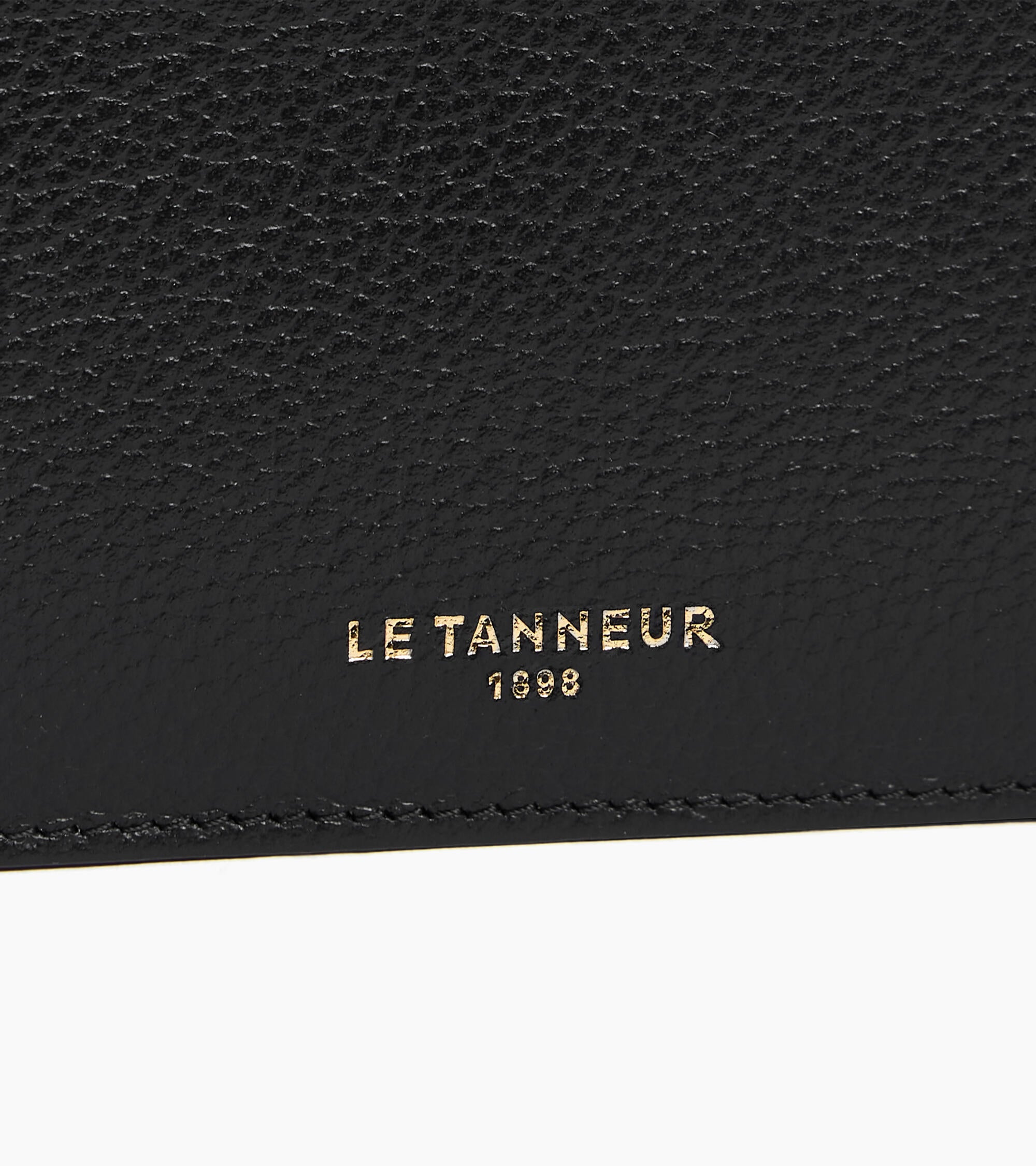 Albertine zipped card holder in grained leather