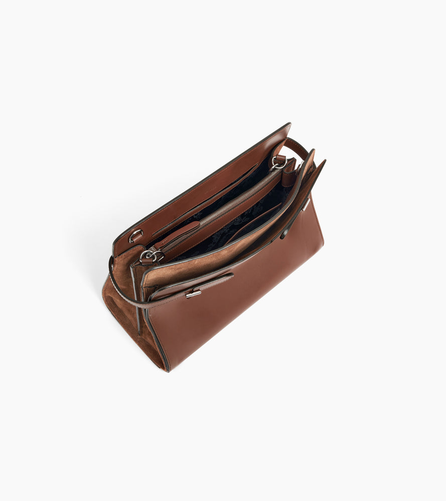 Bolsa de hombro grande modelo Emie en cuero liso y nobuk