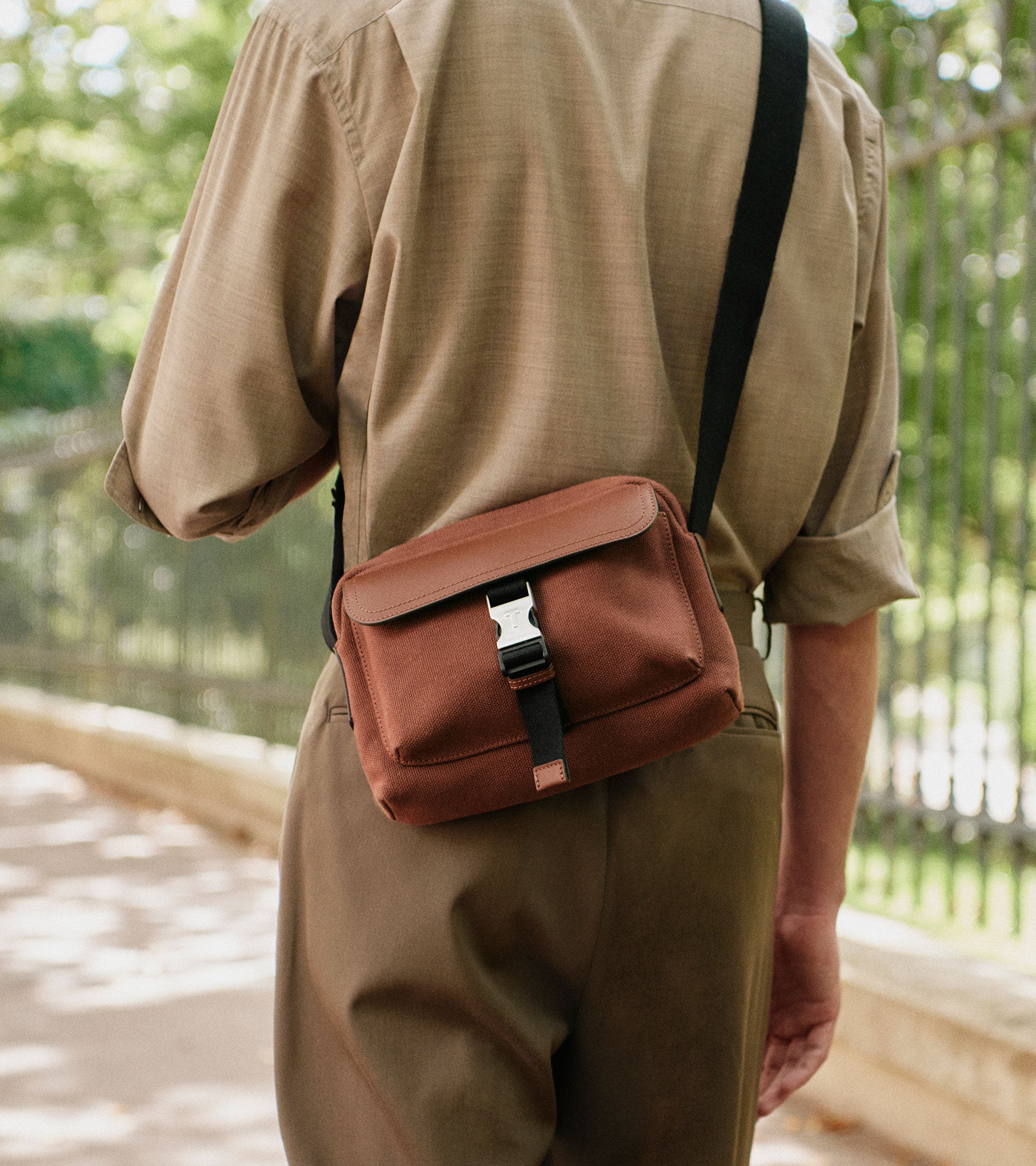 Petit sac bandoulière Maurice en toile coton et cuir lisse