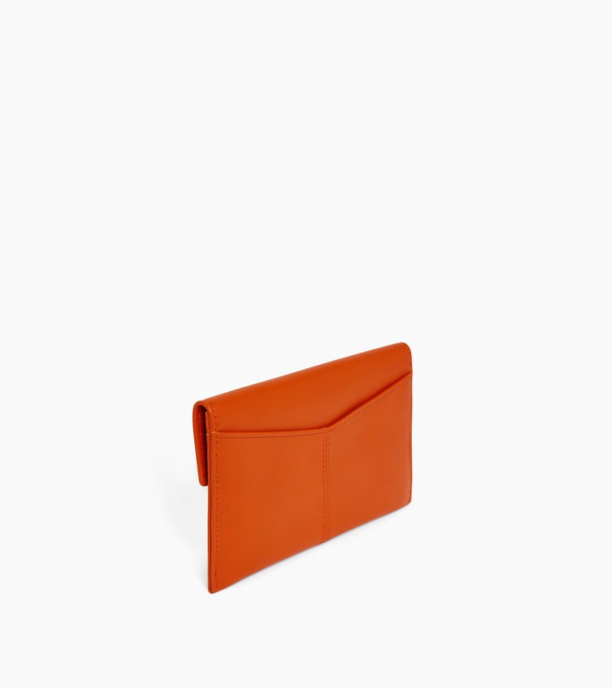 Cartera sobre mediana Charlotte de cuero liso